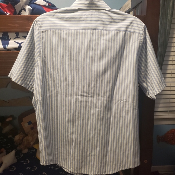 Croft&Barrow button down shirt 👕 - Picture 3 of 9